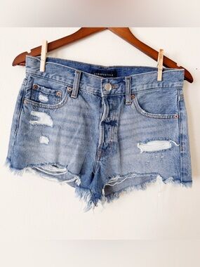 Aeropostale Boyfriend Distressed Light Blue Denim Cutoff Shorts size 2